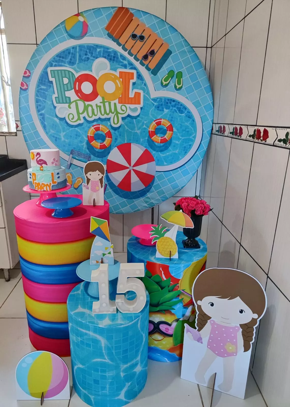 Kit Pegue e Monte - Pool Party