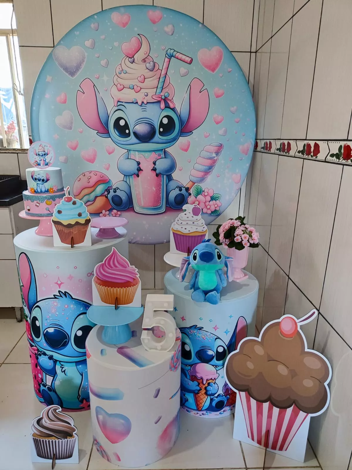 Kit Pegue e Monte - Stitch Confeiteiro