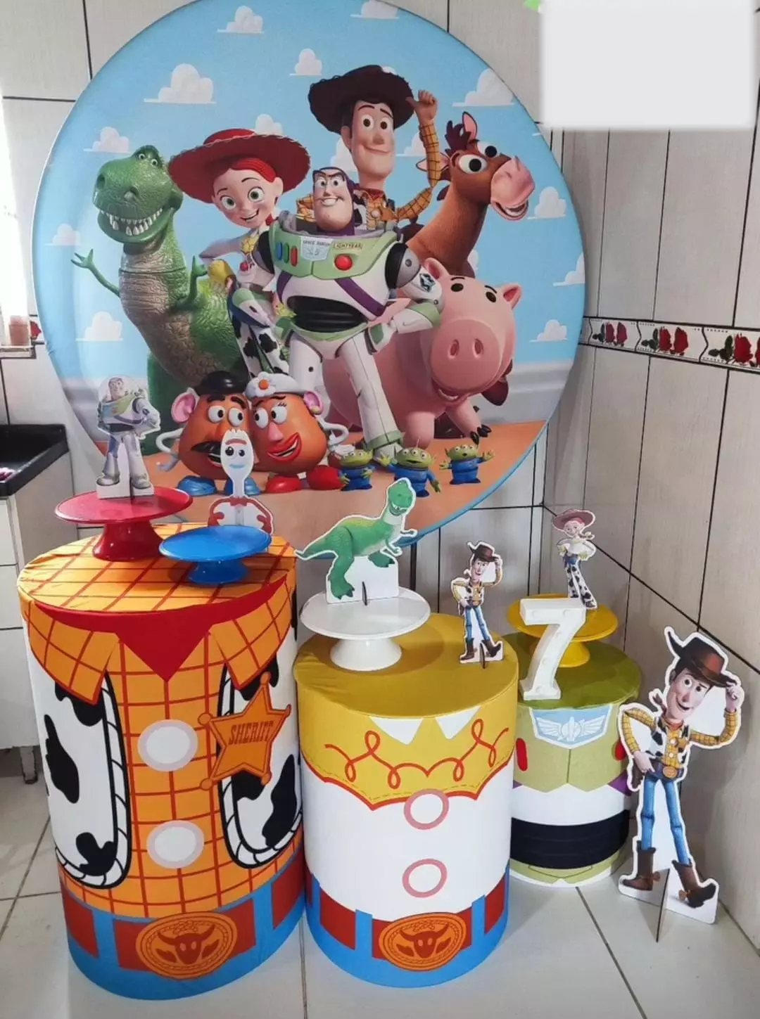 Kit Pegue e Monte - toy story