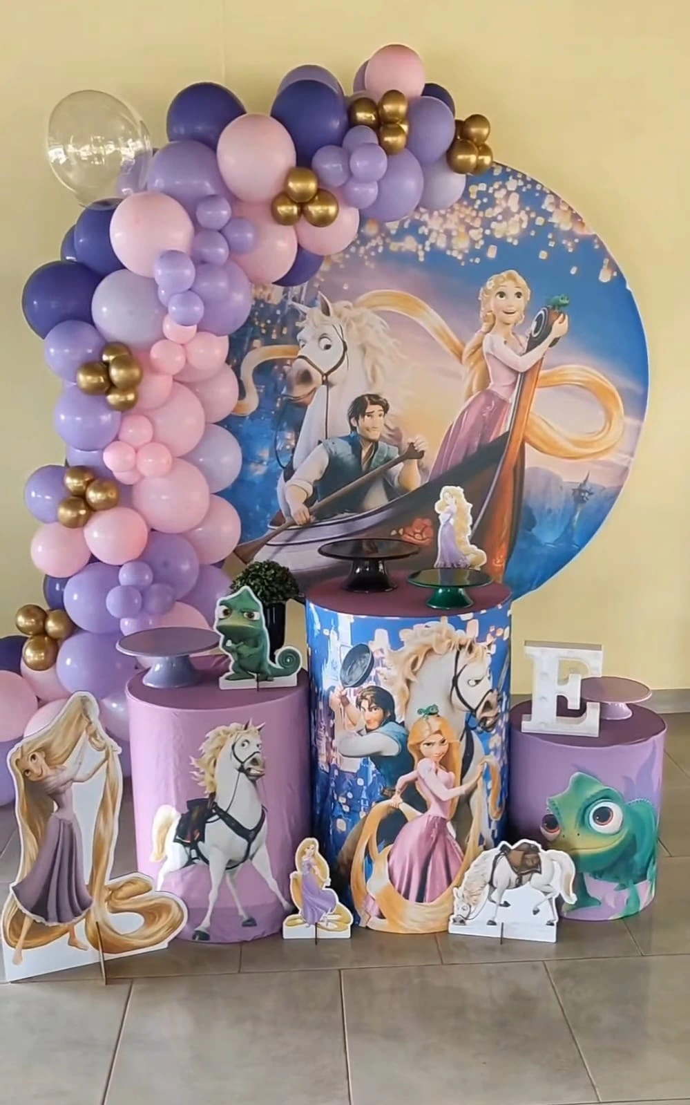 Kit Pegue e Monte - Enrolados